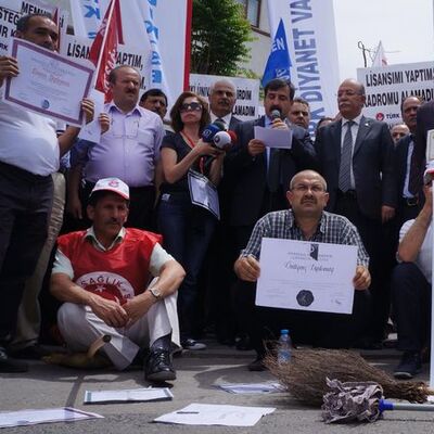 Yardımcı hizmetler sınıfında çalışanların gözü Meclis’te