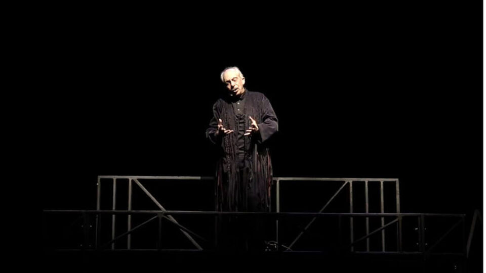 Genco Erkal: Enerjimi sizlerden alıyorum