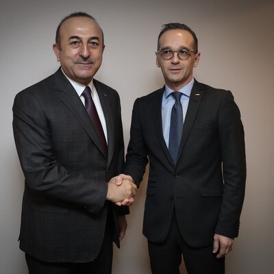 Çavuşoğlu: Venezuela'da iç savaşa neden olabilir