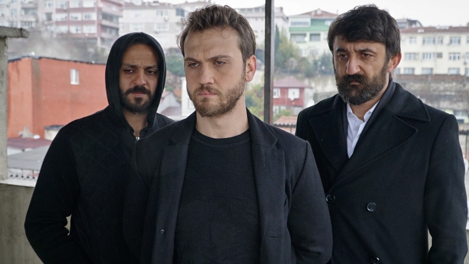 Türkiye'de 2018'in en çok beğenilen dizisi "Çukur" oldu!