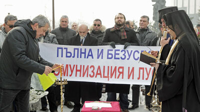 Bulgaristan bir dönemin acılarını unutmadı