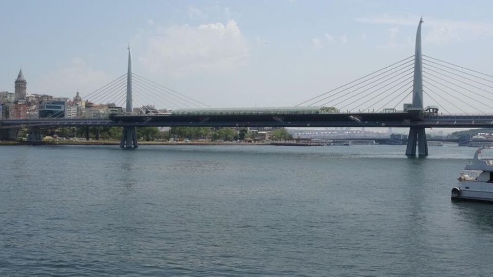 Erenköy'deki gümrük alanı Millet Bahçesi, Büyükçekmece'ye metro için Haliç modeli...