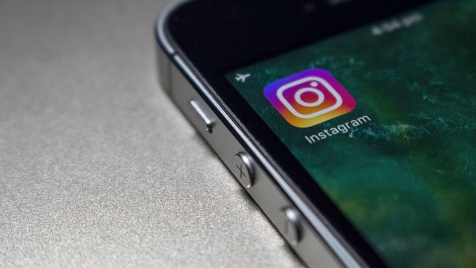 Instagram İngilizce'den Türkçe'ye çevirme
