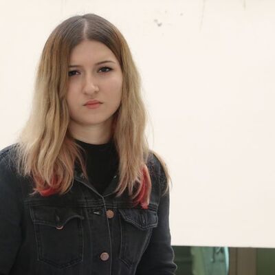 "Boynuma bıçak, başıma silah dayadı!" "Bana yardım edin!"