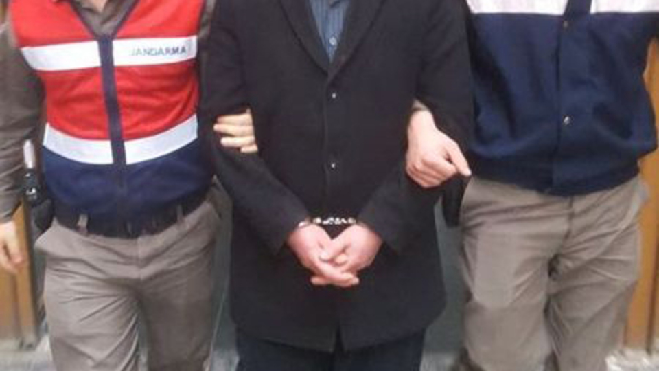 FETÖ zanlısı eski binbaşı yakalandı