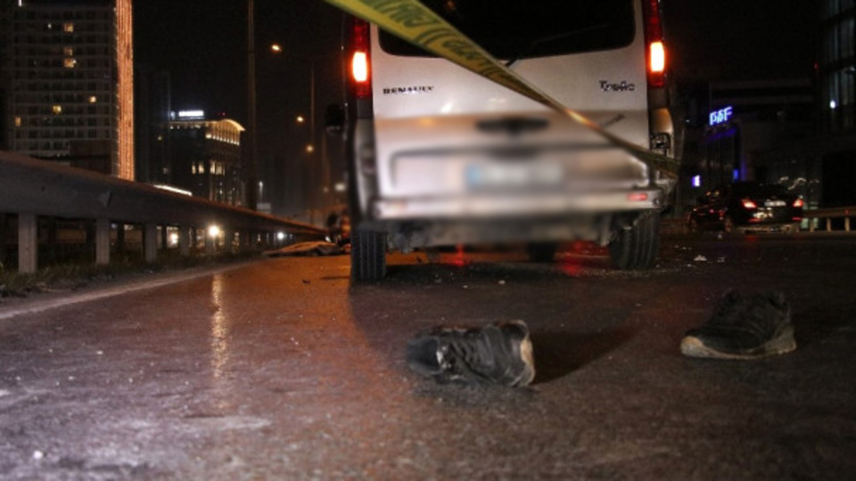 Minibüsün çarptığı yaya hayatını kaybetti
