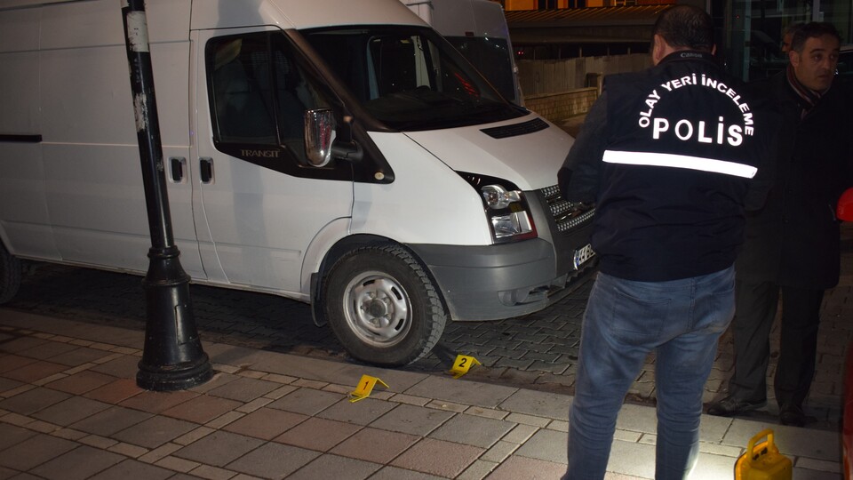 Otele silahlı saldırı