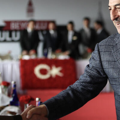 Çavuşoğlu'ndan Suudi Arabistan'a: Neden robot resim?