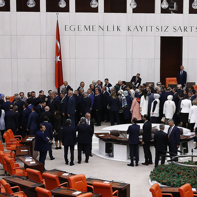 TBMM'ye "Meclis kürsüsüne vatandaş çıkarılsın" önerisi
