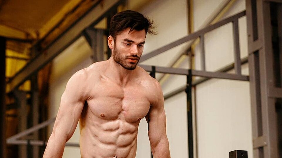 Atakan Işıktutan kimdir?