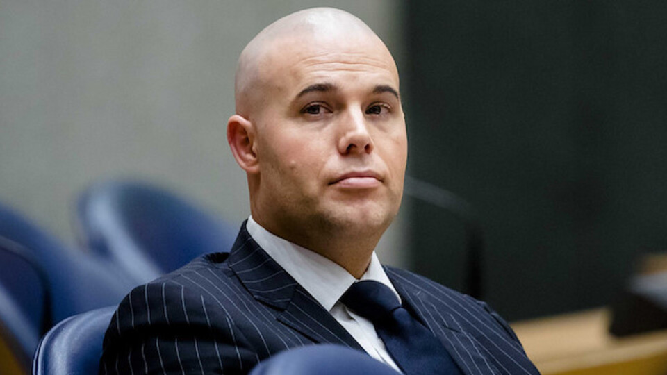 Hollandalı eski siyasetçi, İslam karşıtı kitap yazarken Müslüman oldu