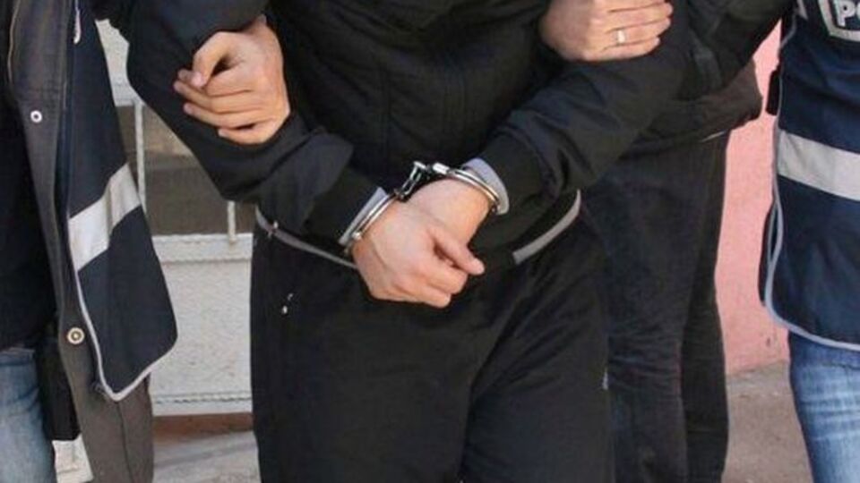 Deniz Kuvvetleri'ne FETÖ operasyonu