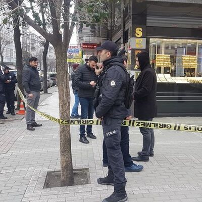 Avcılar'da hareketli sabah! Polis alarma geçti...