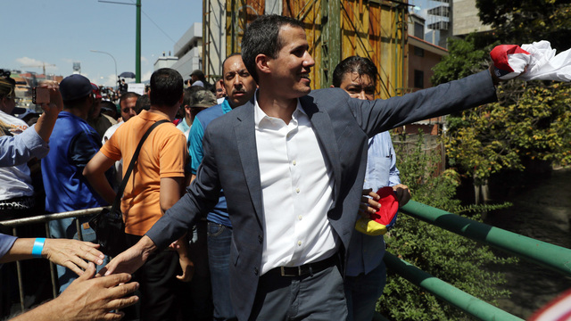 Kendini başkan ilan eden Guaido: Maduro 1.2 milyar doları Uruguay'a kaçırmaya çalışıyor