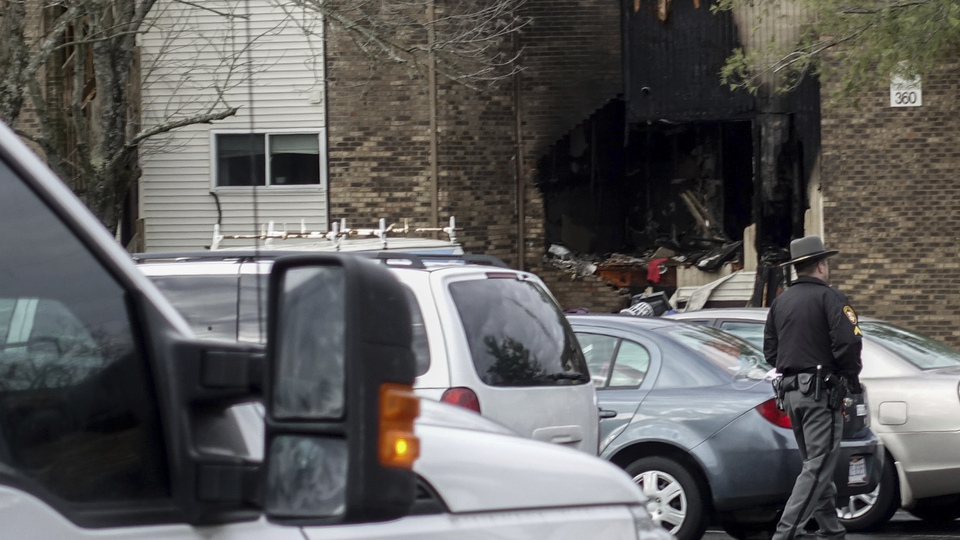 ABD'de bir evde 12 saatlik çatışma!