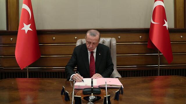 O bakanlıkların kadroları artırıldı!