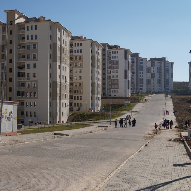 37 bloklu mahallede 40 muhtar adayı