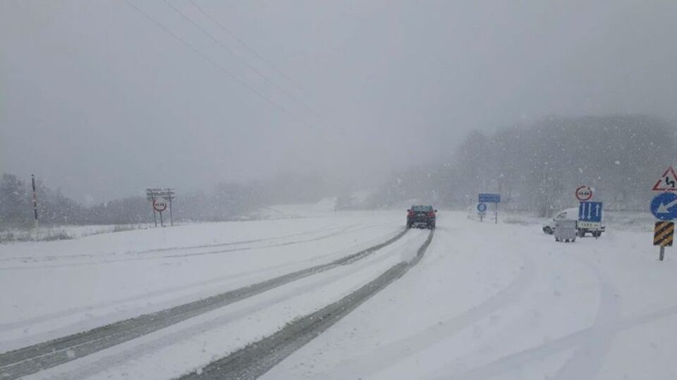 Kar yağışı Bulgaristan'dan Trakya'ya giriş yaptı