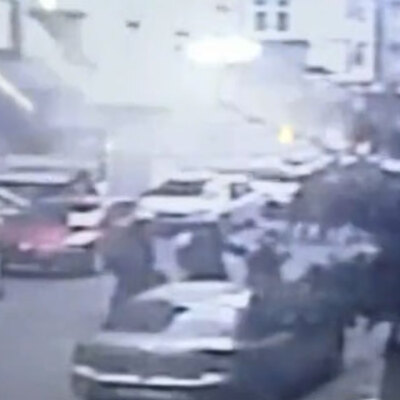 İşte Kartal'daki binanın çökme anı!