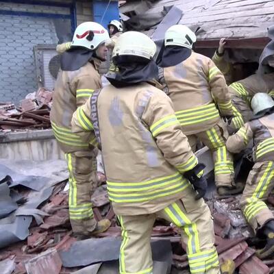 Kartal'da 8 katlı bina çöktü! İşte olay yerinden ilk kareler