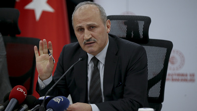 "Kanal İstanbul'un etüt proje işlerini tamamladık"