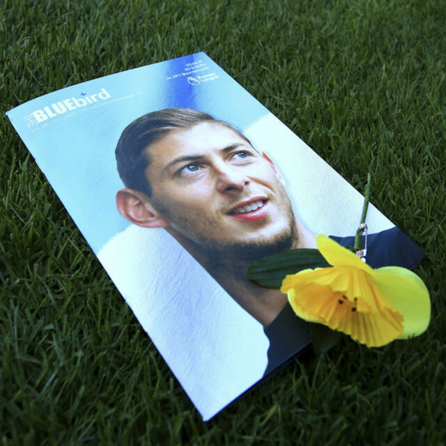 Emiliano Sala'yı taşıyan uçaktaki ceset çıkarıldı