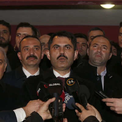 Bakan Kurum açıkladı! "Enkazdan hala sesler alıyoruz"