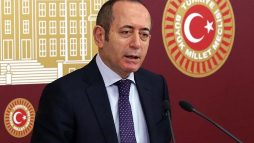 Hamzaçebi, CHP Genel Sekreterliği'nden istifa etti!