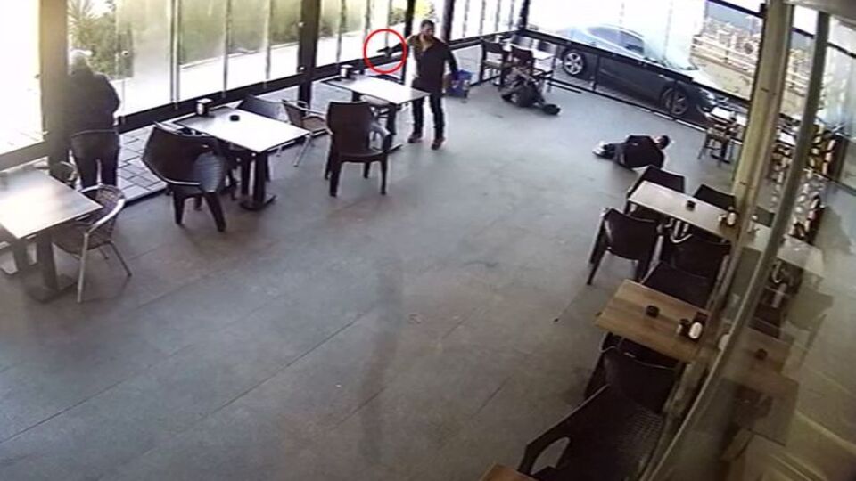 Kurşun yağdırdı! 4 kişi yaralandı! Tacizci dehşeti!