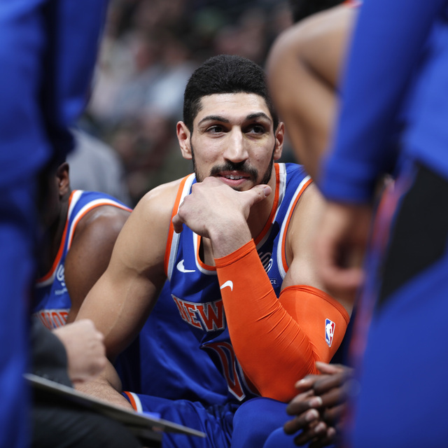 New York Knicks, FETÖ sempatizanı Kanter'i gönderdi
