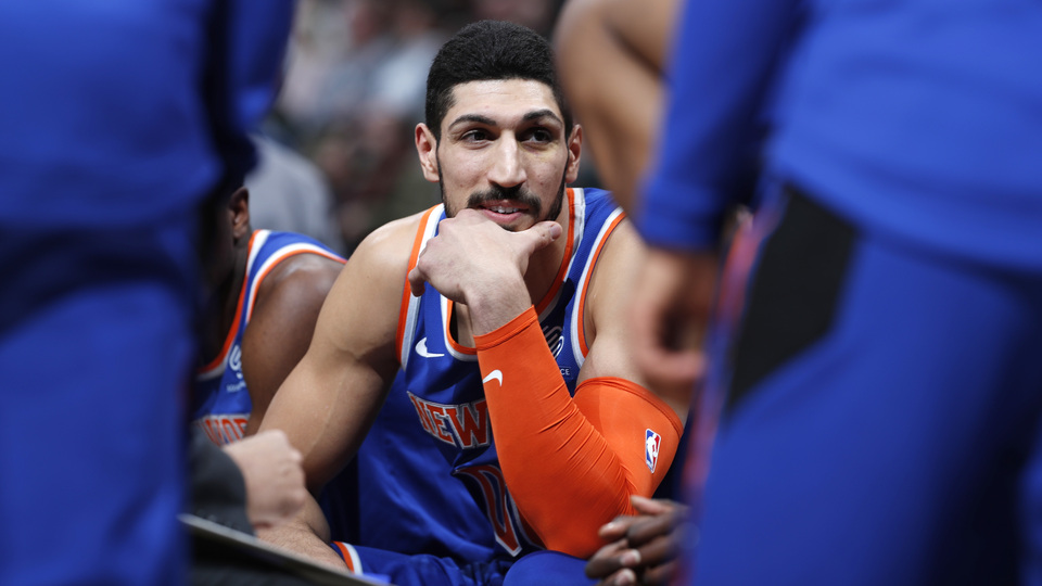 New York Knicks, FETÖ sempatizanı Kanter'i gönderdi