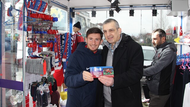 Düzcespor'dan seyircisiz maça hatıra bilet