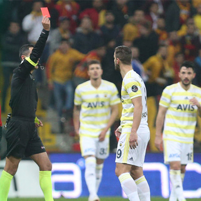 Fenerbahçe ağır yaralı!