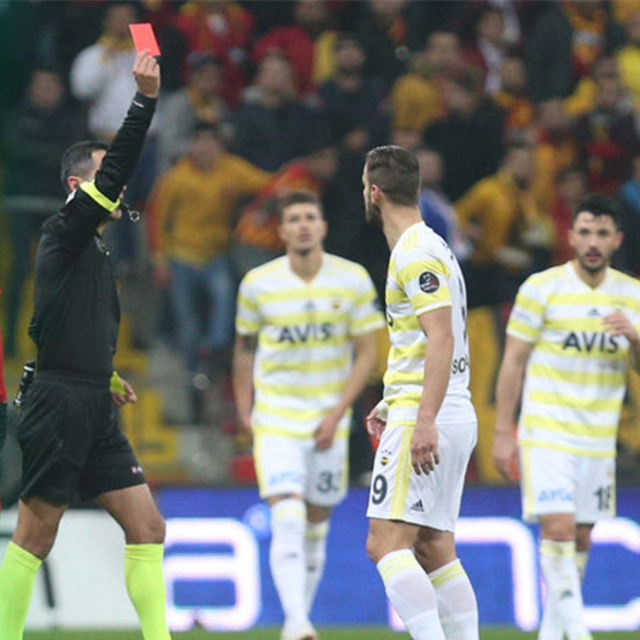 Fenerbahçe ağır yaralı!
