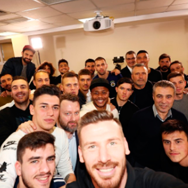 İmza töreni gündeme oturdu!