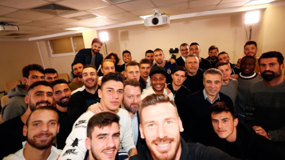 İmza töreni gündeme oturdu!