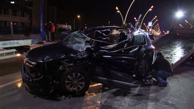 Uşak'ta feci trafik kazası! 1'i ağır 3 yaralı