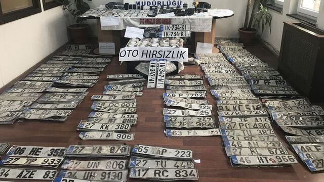 5 aylık takiple çökertildi! 8 yılda 305 lüks araca 'change'