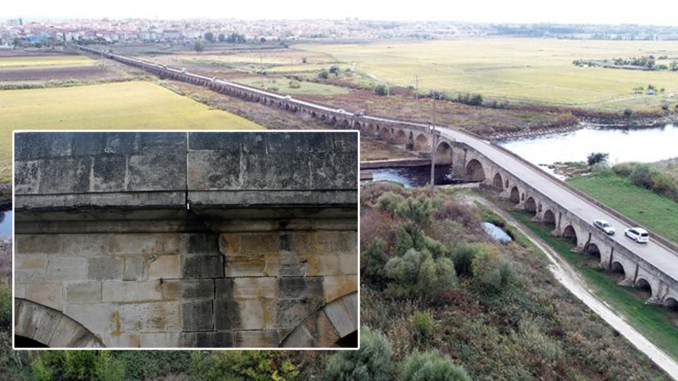 575 yıllık 1306 metre uzunluğundaki tarihi Uzunköprü yıkılıyor!
