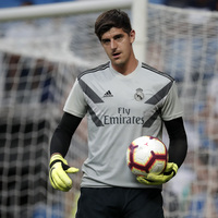Courtois'ya fare attılar!