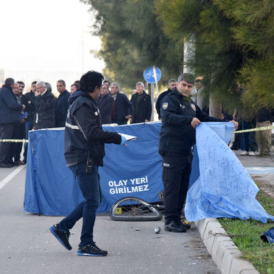 Sürücüden akılalmaz davranış! Çarpıp sürükledi, geri dönüp baktı ve kaçtı