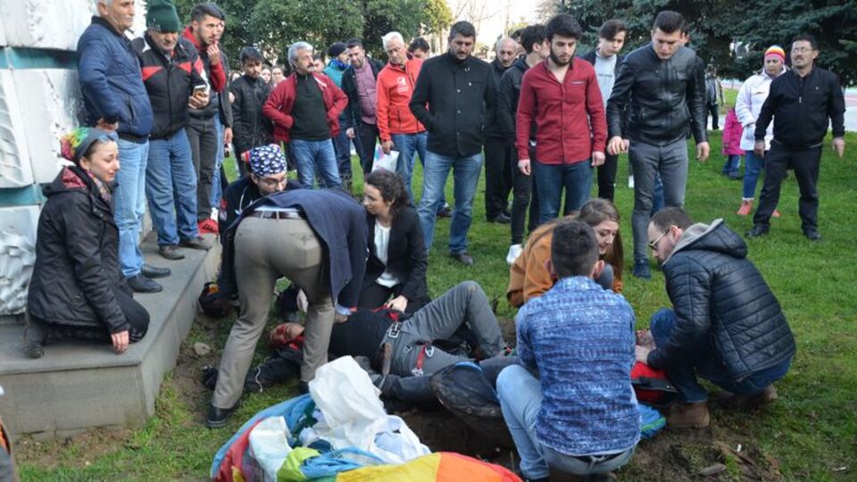 Ordu'da paraşüt faciası! Yere çakıldılar