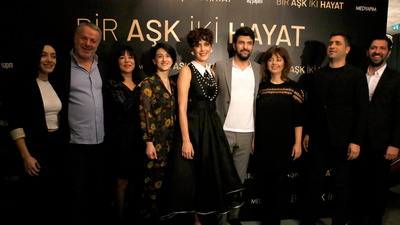 Yılın aşk filmi 'Bir Aşk İki Hayat'ın özel gösterimine ünlü akını