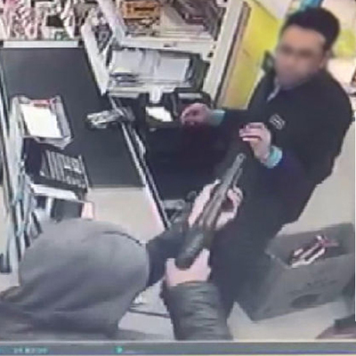 Marketçiye dehşeti yaşattı! Pompalıyla soygun!