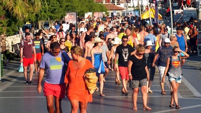 Antalya turizminde 16 milyon beklentisi