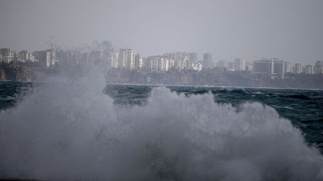 Meteoroloji uyardı! Sağanak ve fırtına geliyor