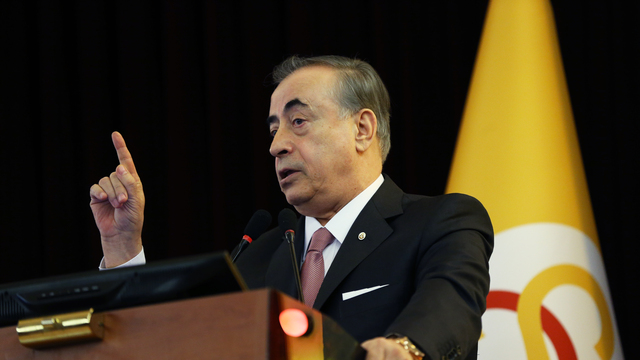 Galatasaray'da divan kurulu toplantısı