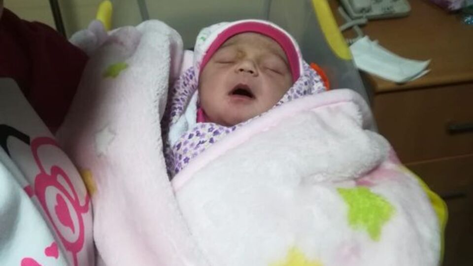 40 günlükken misafir tarafından öpülmüştü! Hayatı kabusa döndü...