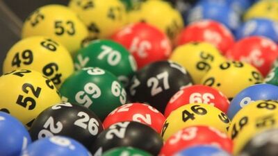 Gizlenmek isteyen talihli bakın ne yaptı?