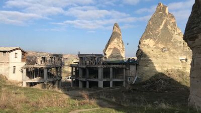 Peribacaları yanındaki otel inşaatı durduruldu